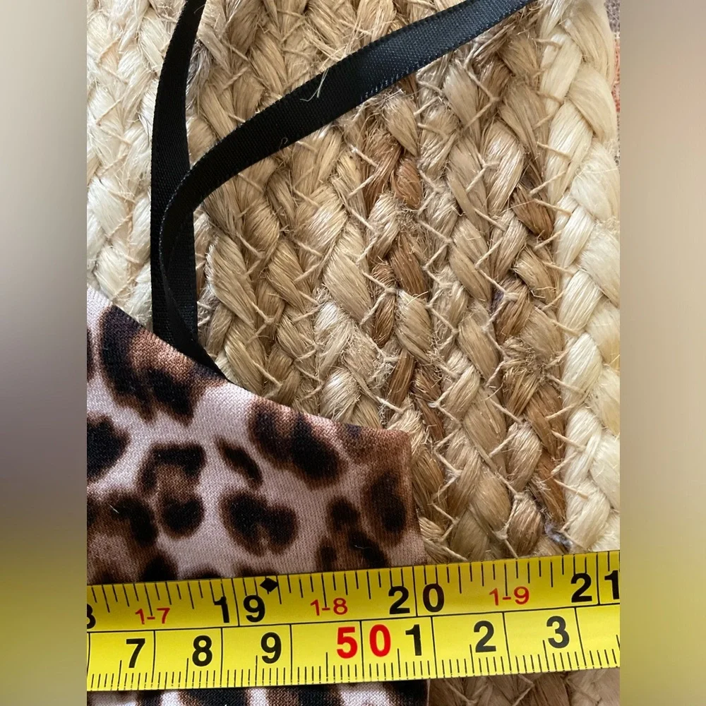 T Tahari tahari leopard